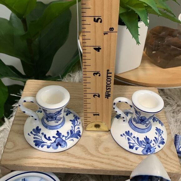 Bundle Of Small Dutch Themed Blue &  White Ceramic Decor Pieces Windmill - Picture 3 of 17